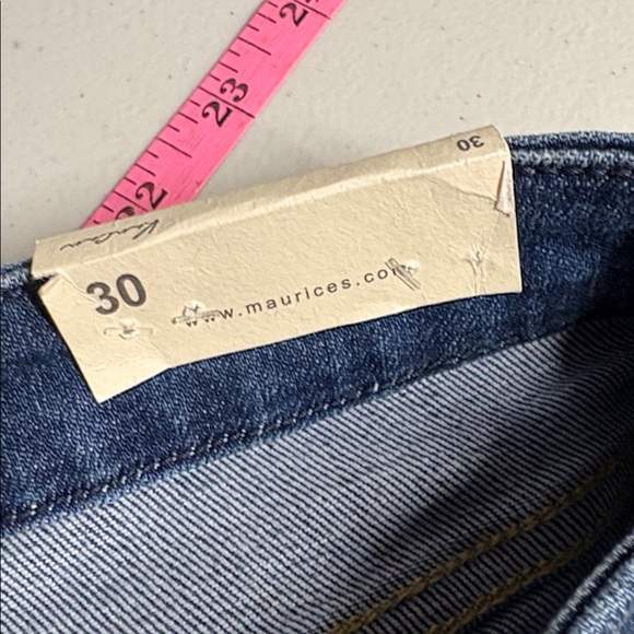 KanCan Distressed High Rise Bermuda Blue Denim Shorts - Size 30 - Picture 5 of 8